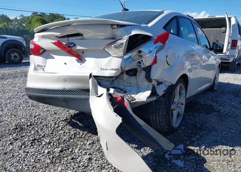 2012 Ford Focus Titanium from USA, damaged, VIN 1FAHP3J29CL426102